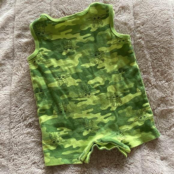 Baby Yoda Romper - Picture 4 of 4